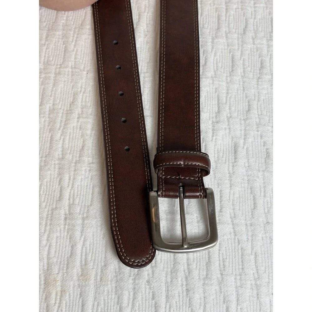 Bosca Mens Genuine Leather size 32 Redish Brown